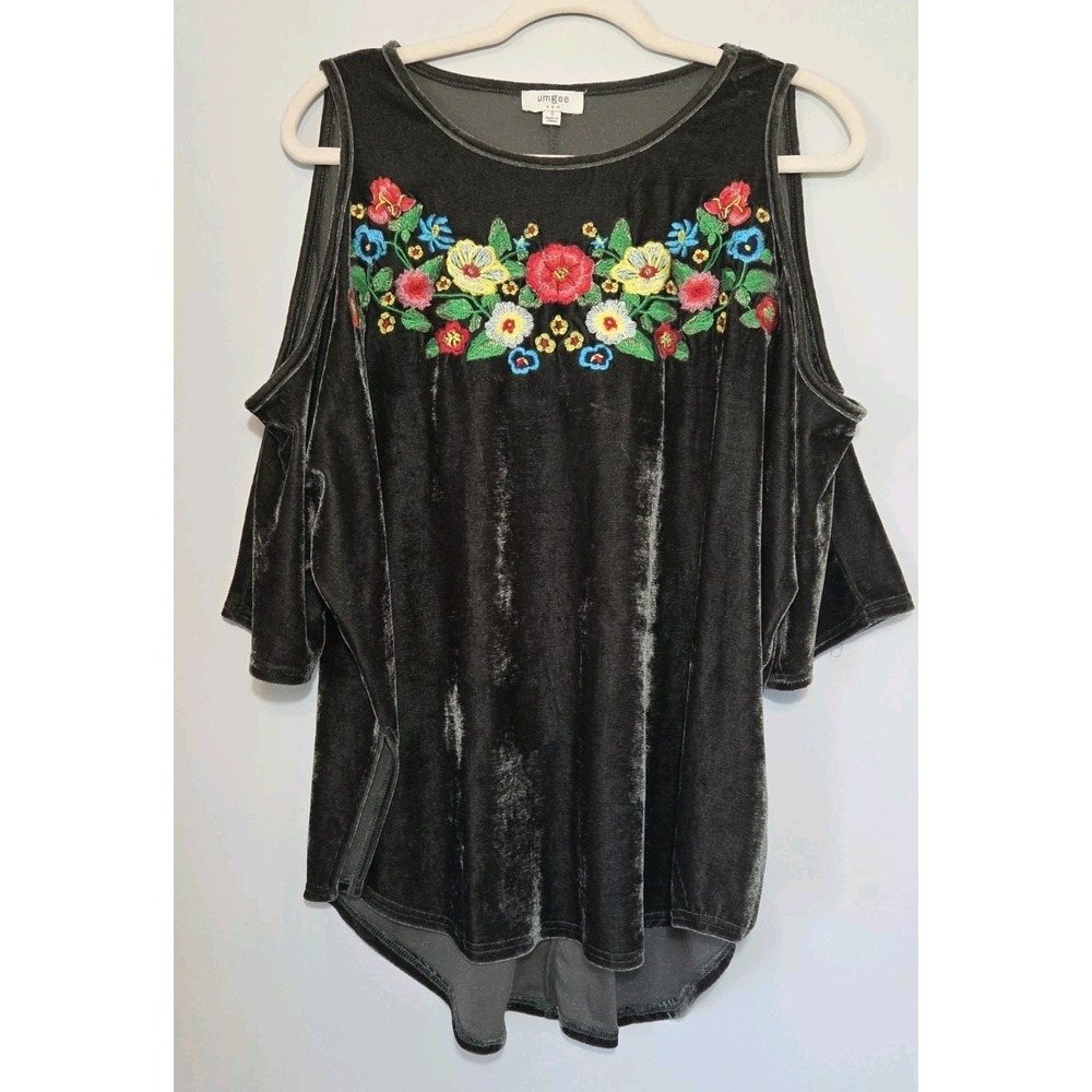 Umgee Velvet Top Women's Small Embroidered Flowers Boho Cold Shoulder Dark
